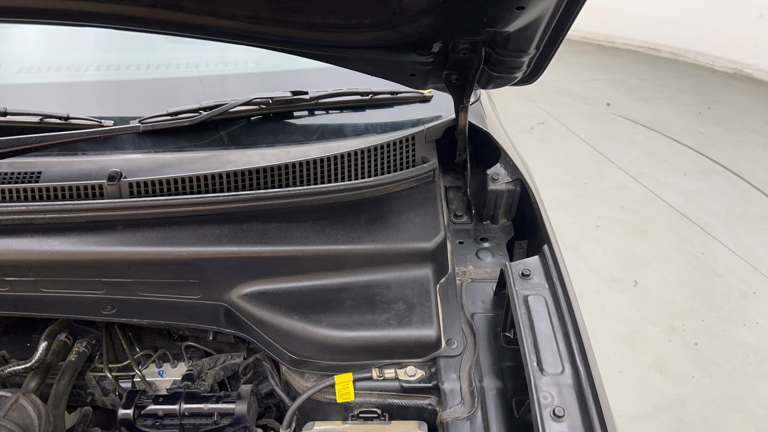 Used 2020 Hyundai Creta SX (O) 1.4 Turbo 7 DCT Petrol Automatic engine ENGINE LEFT SIDE HINGE & APRON VIEW
