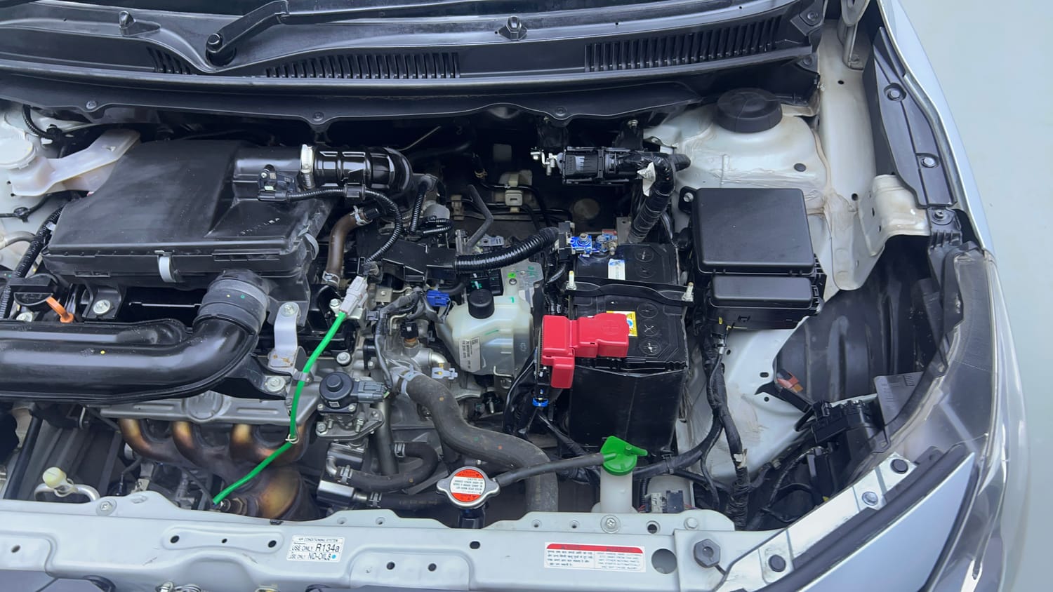 Used 2023 Toyota Glanza S AMT Petrol Automatic engine ENGINE LEFT SIDE VIEW