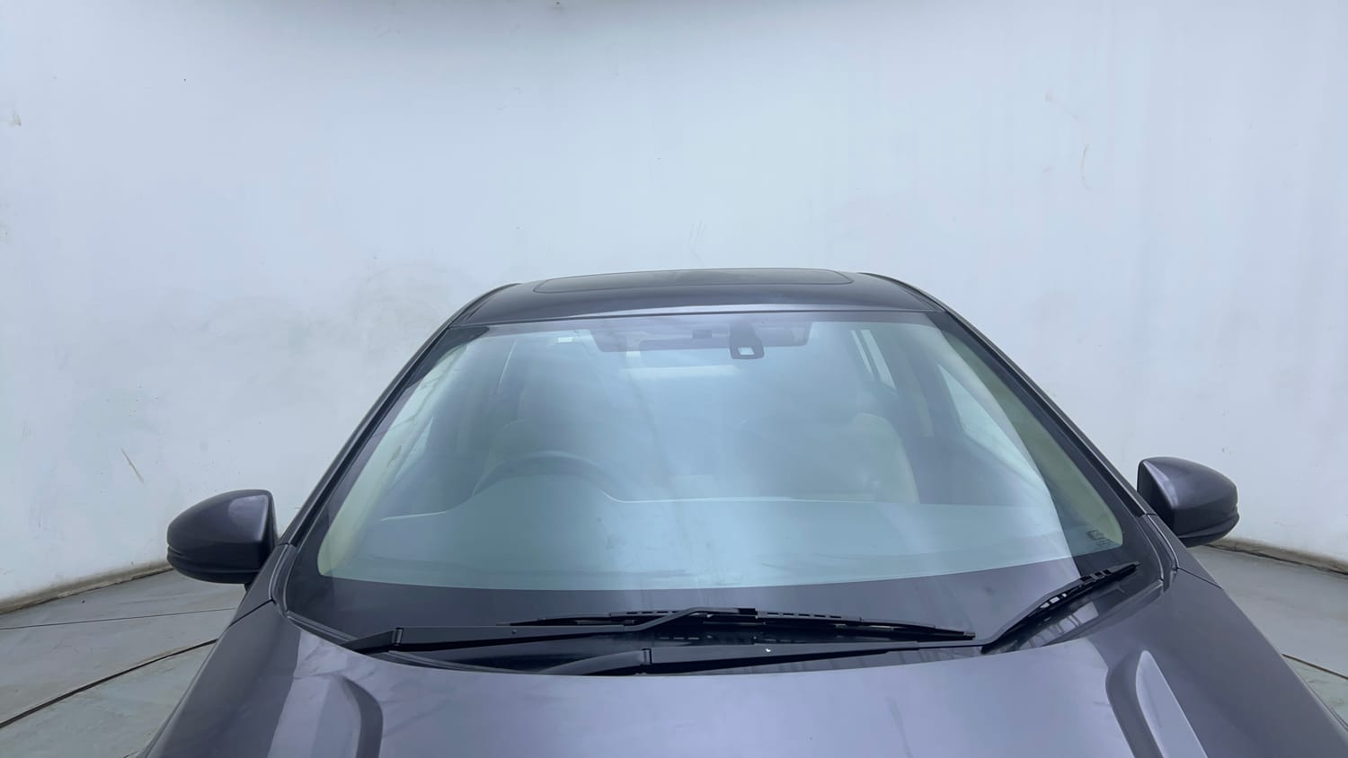 Used 2017 Honda City ZX Diesel Diesel Manual exterior FRONT WINDSHIELD VIEW