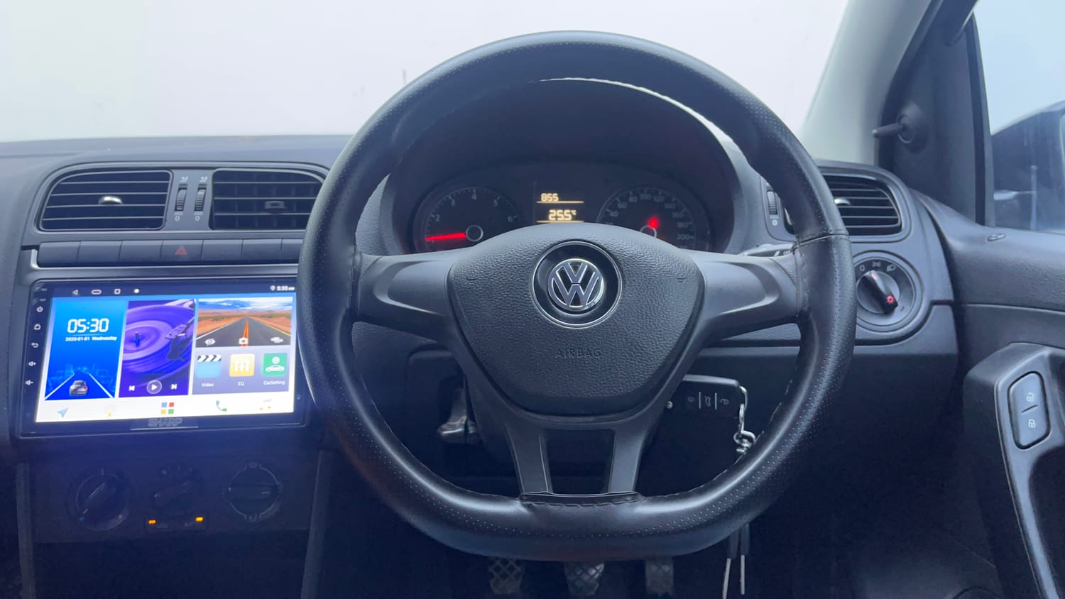Used 2021 Volkswagen Polo Trendline 1.0L MPI Petrol Manual interior STEERING VIEW