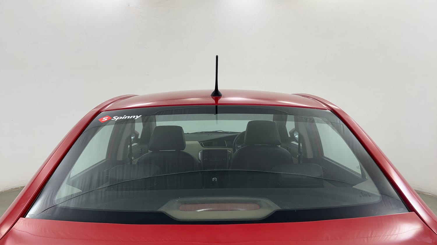 Used 2014 Tata Zest XMS Petrol Petrol Manual exterior BACK WINDSHIELD VIEW