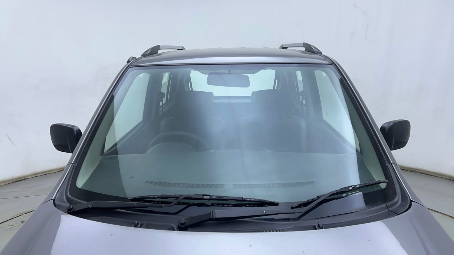 Used 2013 Maruti Suzuki Wagon R 1.0 LXI CNG (outside fitted) Cng Manual exterior FRONT WINDSHIELD VIEW