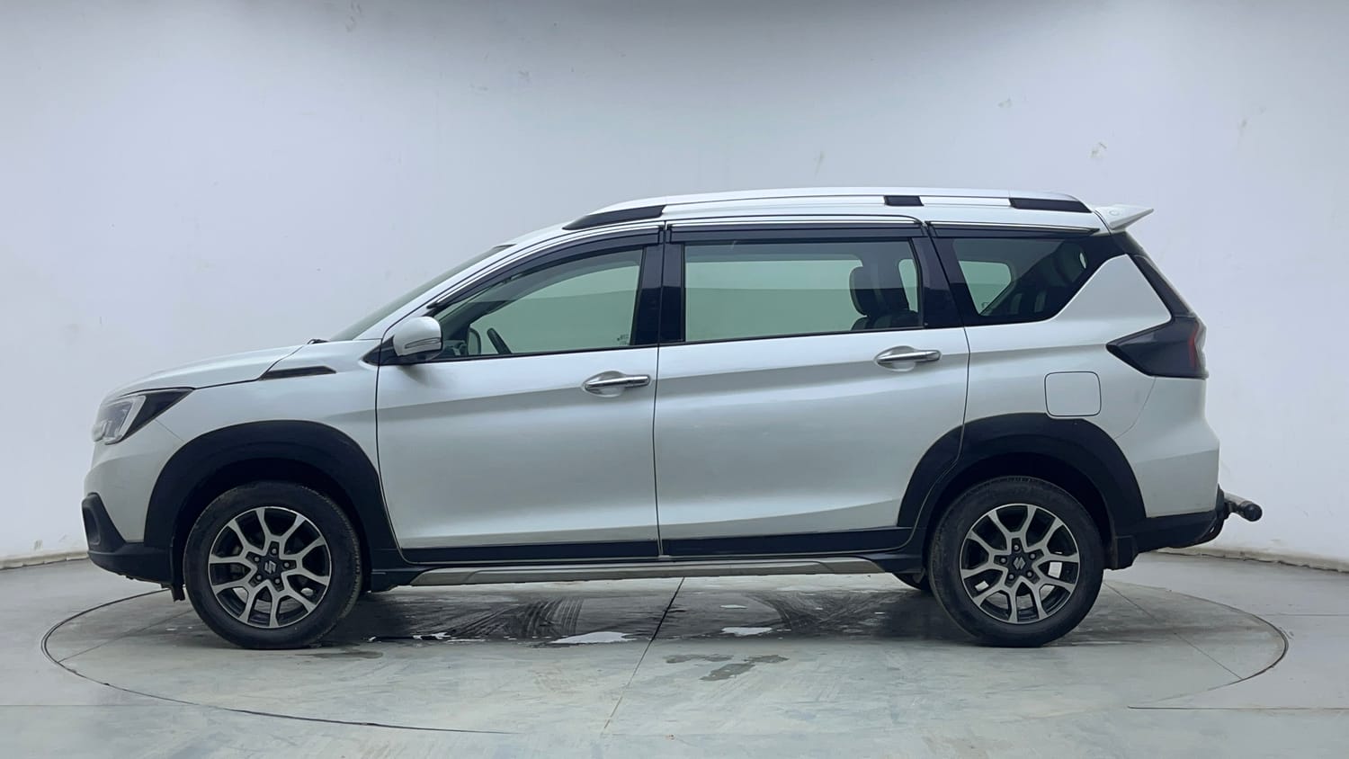 Used 2022 Maruti Suzuki XL6 Alpha MT Petrol Petrol Manual exterior LEFT SIDE VIEW