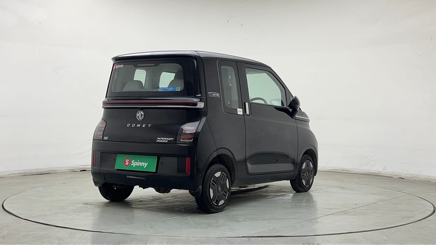 Used 2025 MG Motors Comet EV Exclusive FC Electric Automatic exterior RIGHT REAR CORNER VIEW