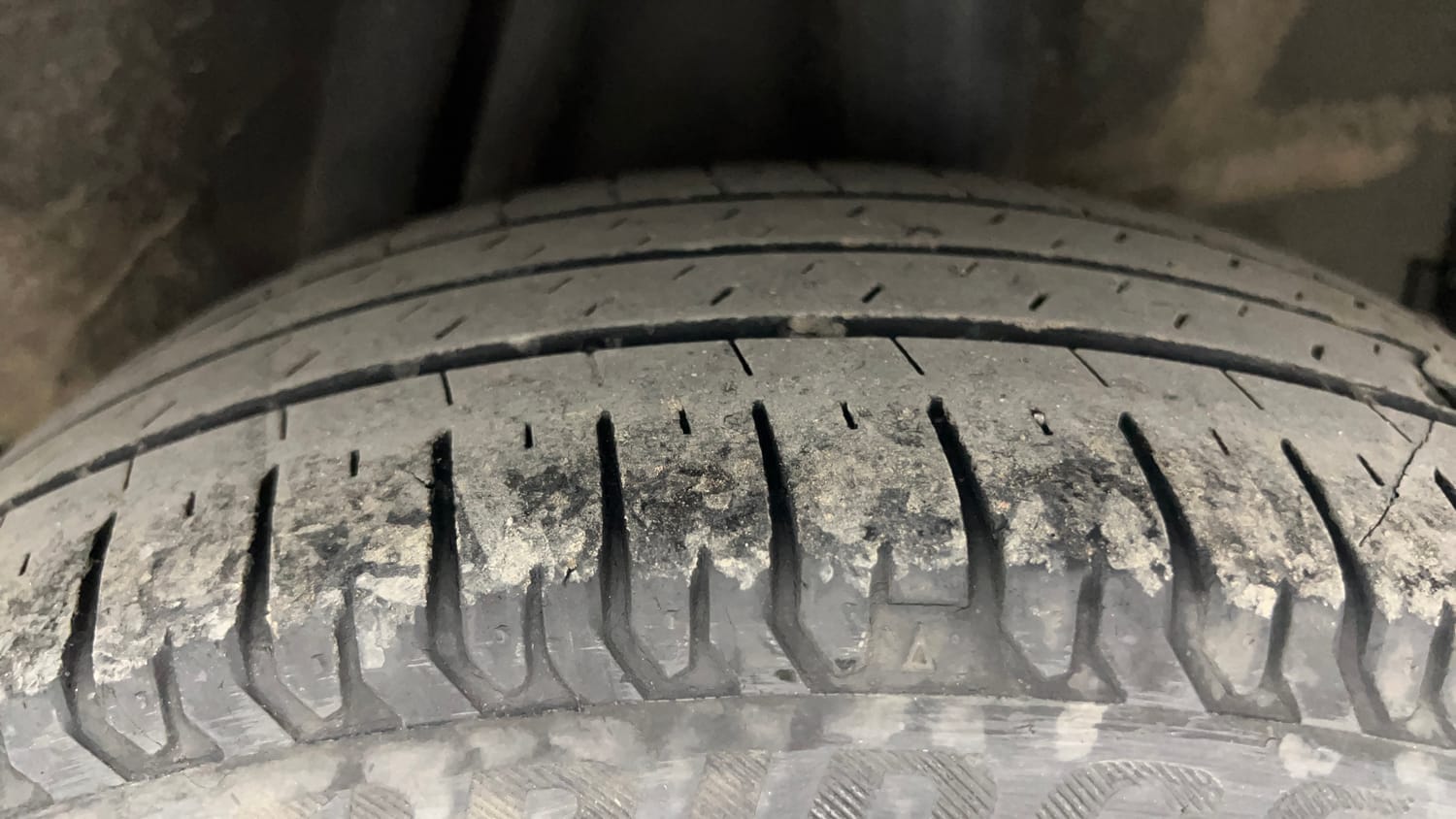 Used 2022 Honda City V Petrol Petrol Manual tyres LEFT REAR TYRE TREAD VIEW