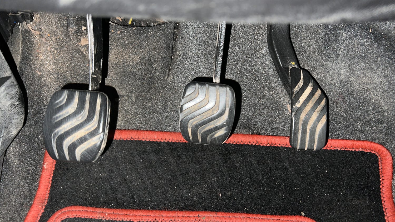 Used 2021 Renault Kwid RXT 1.0 Opt Petrol Manual interior PEDALS VIEW