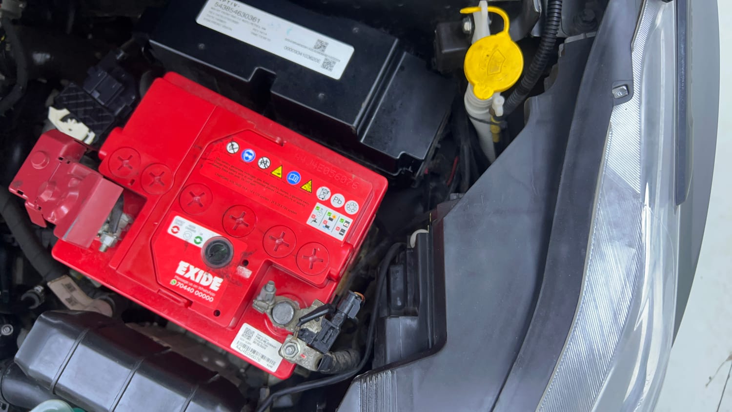 Used 2021 Tata Nexon XM Petrol Manual engine ENGINE LEFT SIDE VIEW
