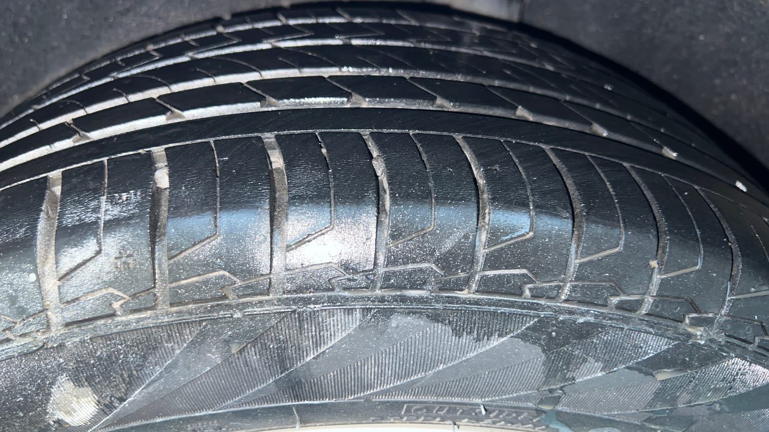 Used 2018 Ford EcoSport Titanium + 1.5L Ti-VCT Petrol Manual tyres LEFT REAR TYRE TREAD VIEW