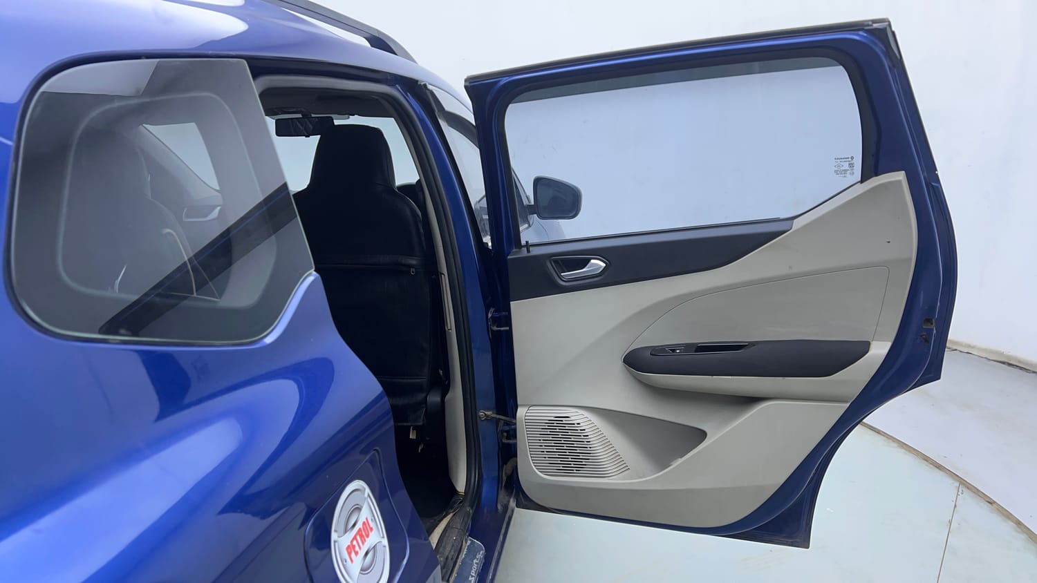 Used 2020 Renault Triber RXZ EASY-R AMT Petrol Automatic interior RIGHT REAR DOOR OPEN VIEW