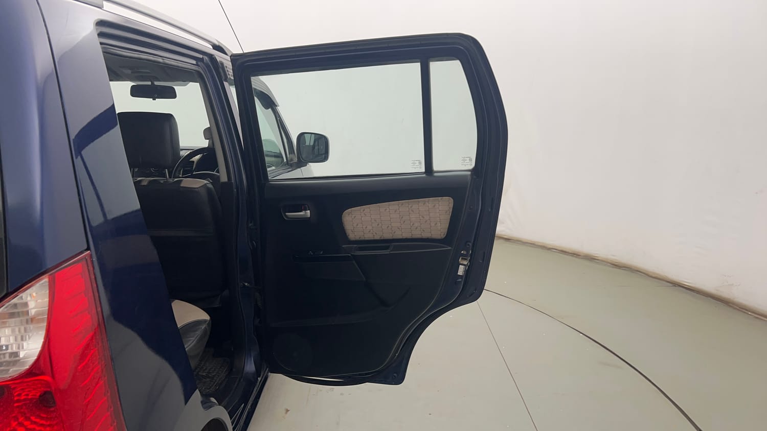 Used 2018 Maruti Suzuki Wagon R 1.0 VXI AMT Petrol Automatic interior RIGHT REAR DOOR OPEN VIEW