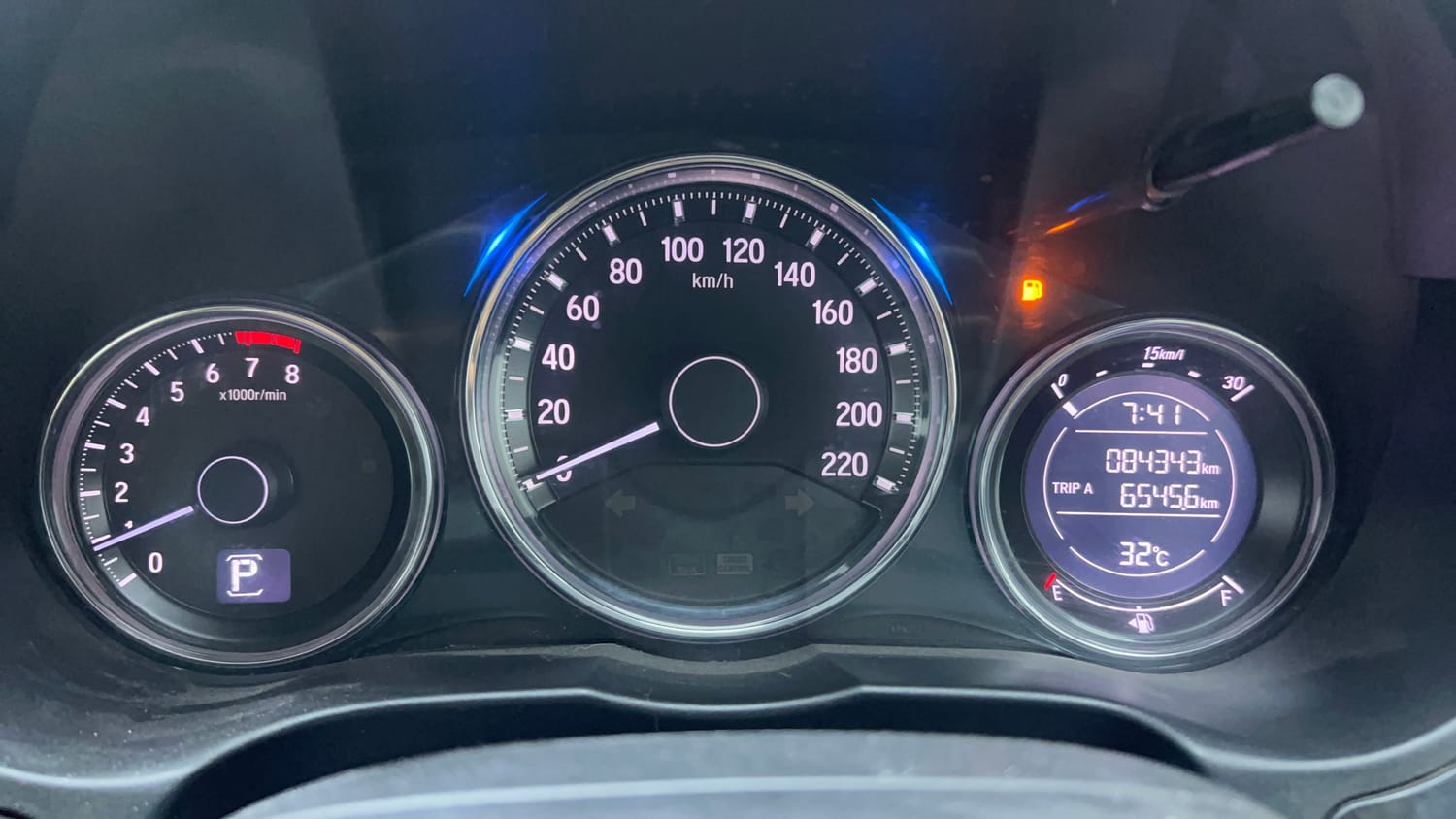 Used 2017 Honda City ZX CVT Petrol Petrol Automatic interior CLUSTERMETER VIEW