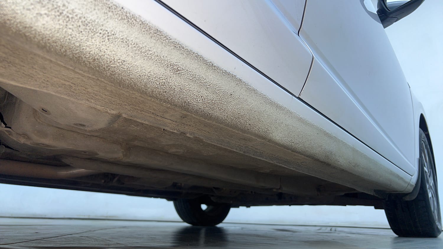 Used 2023 Hyundai Verna SX (O) 1.5 Petrol IVT Petrol Automatic extra REAR RIGHT UNDERBODY VIEW