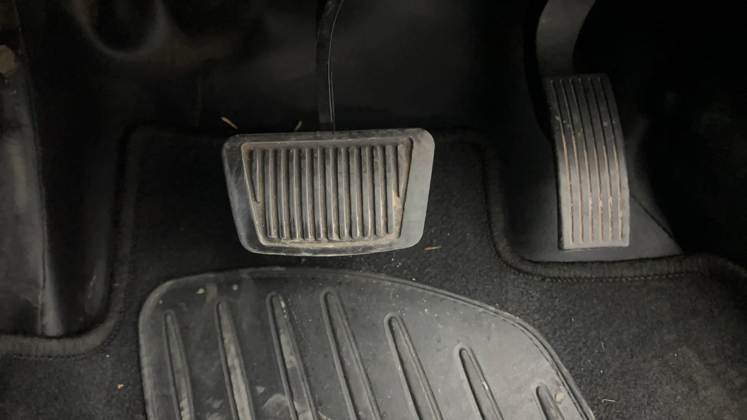 Used 2020 Hyundai Venue SX Plus 1.0 Turbo DCT Petrol Automatic interior PEDALS VIEW