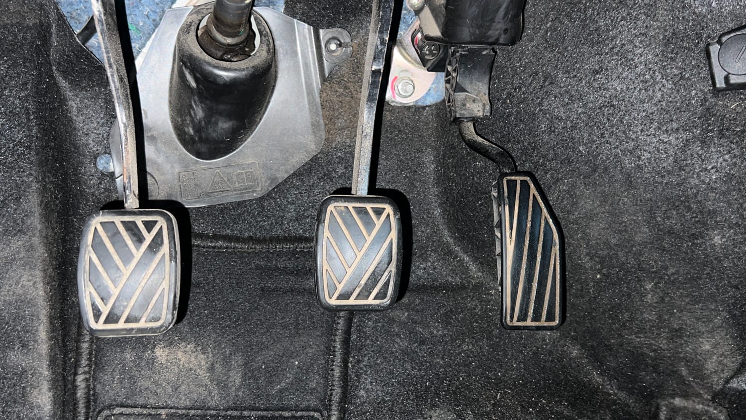 Used 2022 Maruti Suzuki Wagon R 1.0 VXi (O) 1.0 Petrol Manual interior PEDALS VIEW