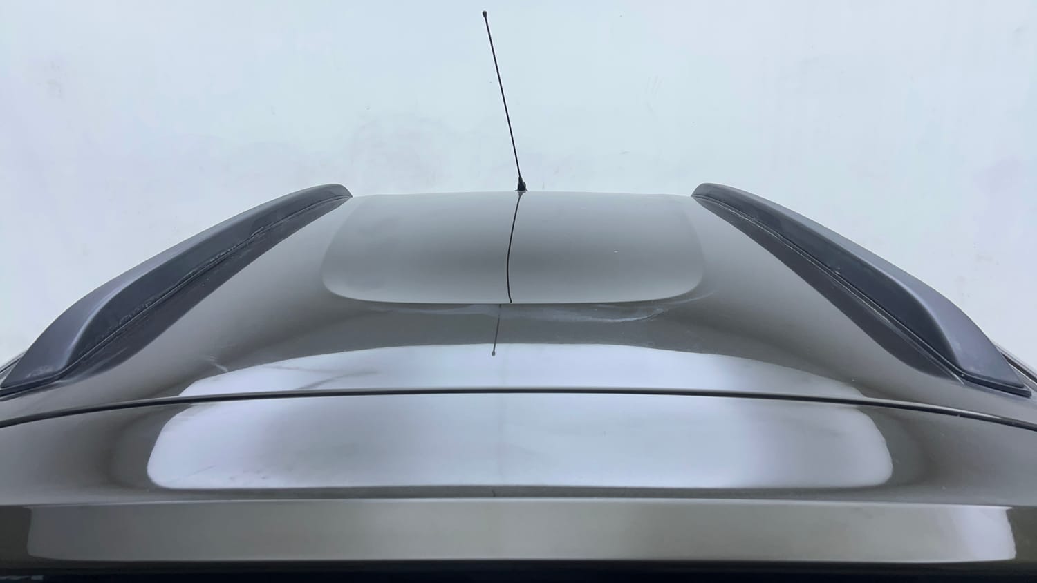 Used 2018 Renault Kwid CLIMBER 1.0 AMT Petrol Automatic exterior EXTERIOR ROOF VIEW
