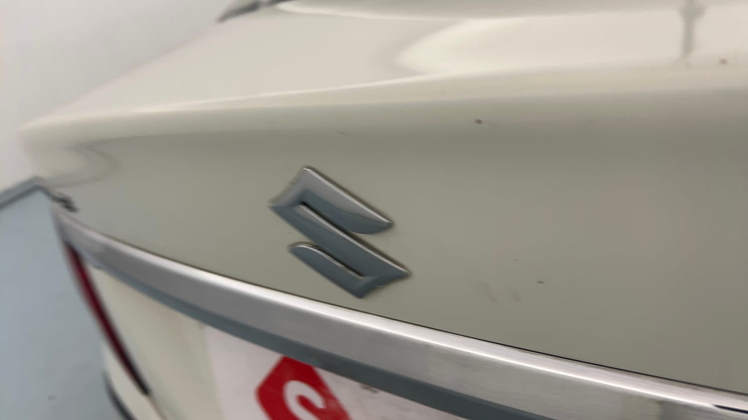 Used 2022 Maruti Suzuki Dzire ZXi Plus Petrol Manual dents MINOR SCRATCH