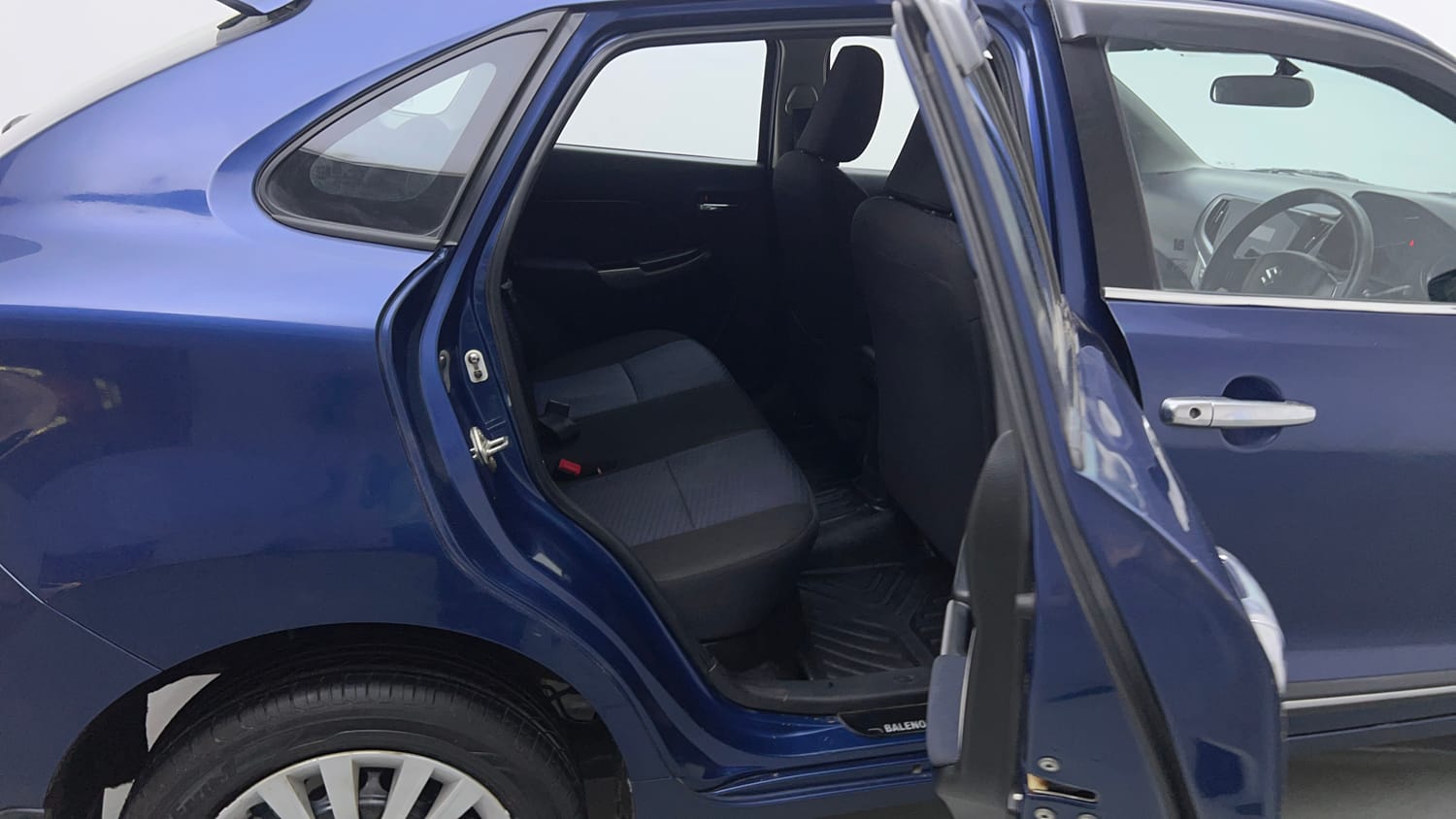 Used 2021 Maruti Suzuki Baleno Delta Petrol+CNG (Outside Fitted) Cng Manual interior RIGHT SIDE REAR DOOR CABIN VIEW