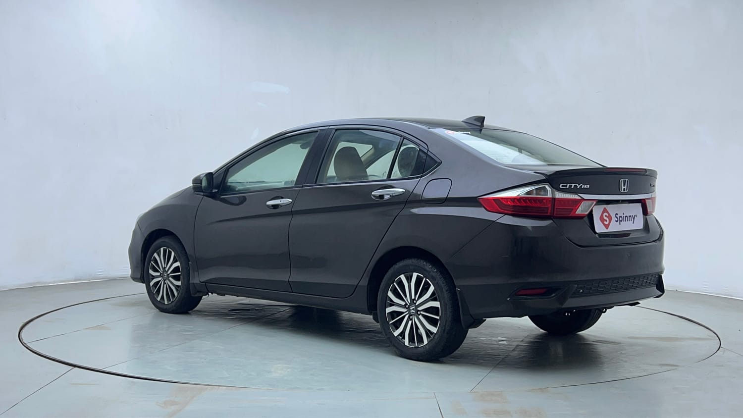 Used 2017 Honda City ZX CVT Petrol Petrol Automatic exterior LEFT REAR CORNER VIEW