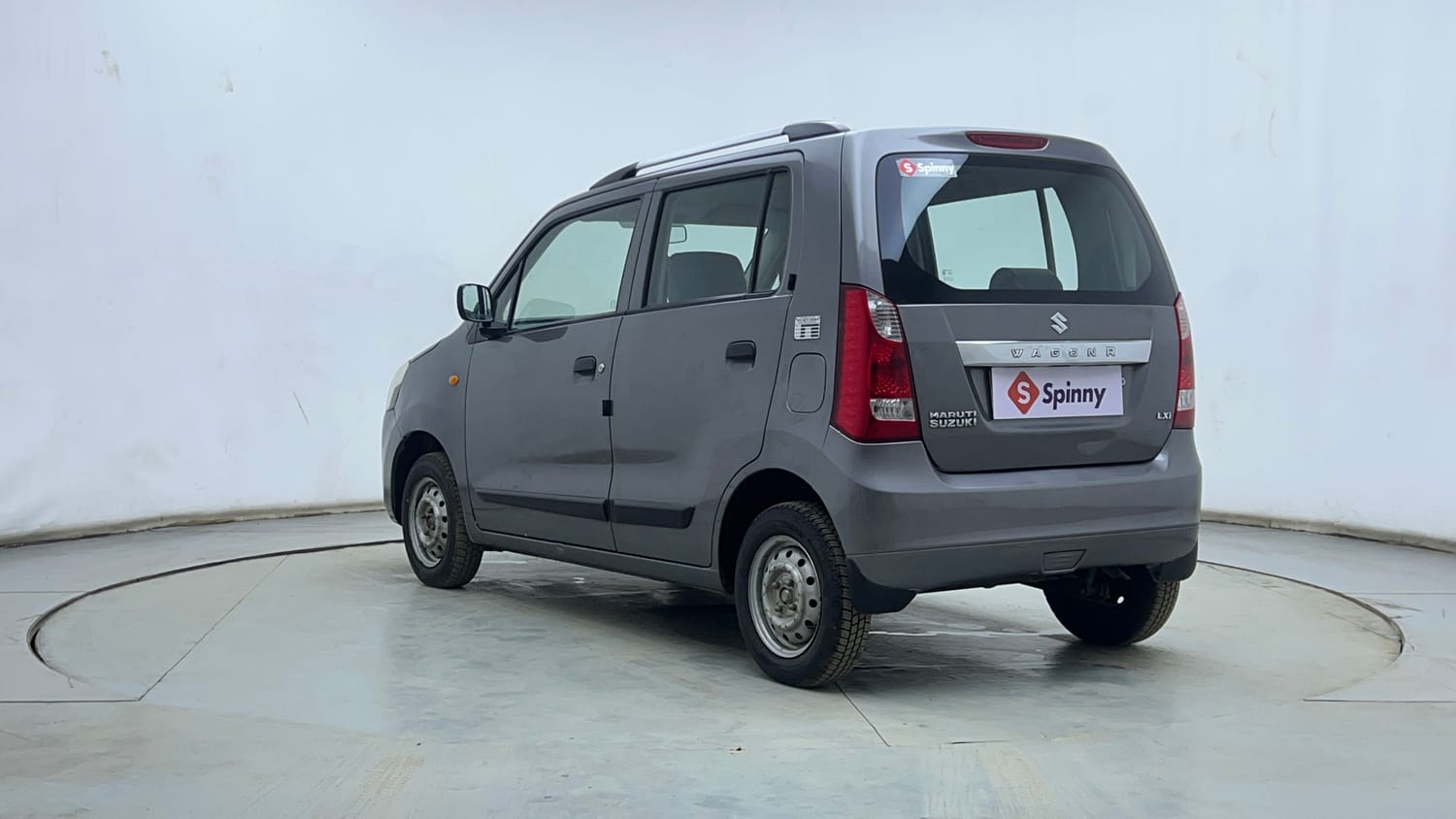 Used 2013 Maruti Suzuki Wagon R 1.0 LXI CNG (outside fitted) Cng Manual exterior LEFT REAR CORNER VIEW