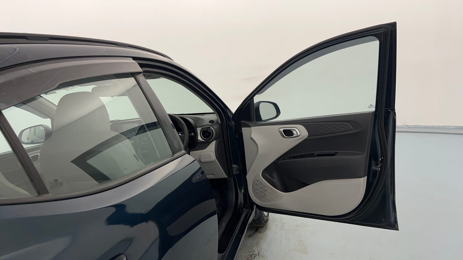 Used 2023 Hyundai Grand i10 Nios Sportz 1.2 Kappa VTVT Petrol Manual interior RIGHT FRONT DOOR OPEN VIEW