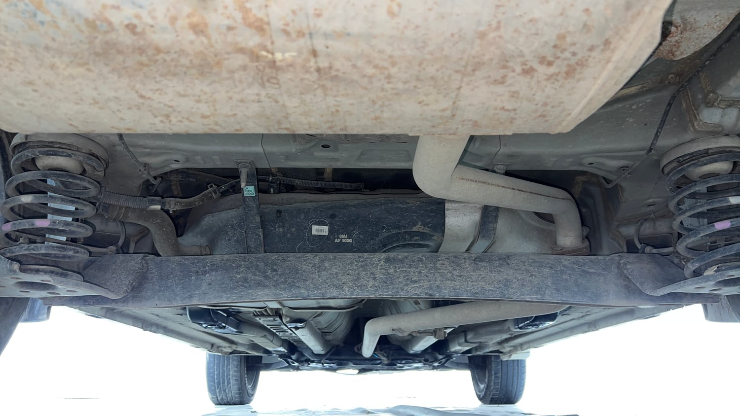 Used 2019 Hyundai Creta SX 1.6 AT CRDi Diesel Automatic extra REAR UNDERBODY VIEW (TAKEN FROM REAR)