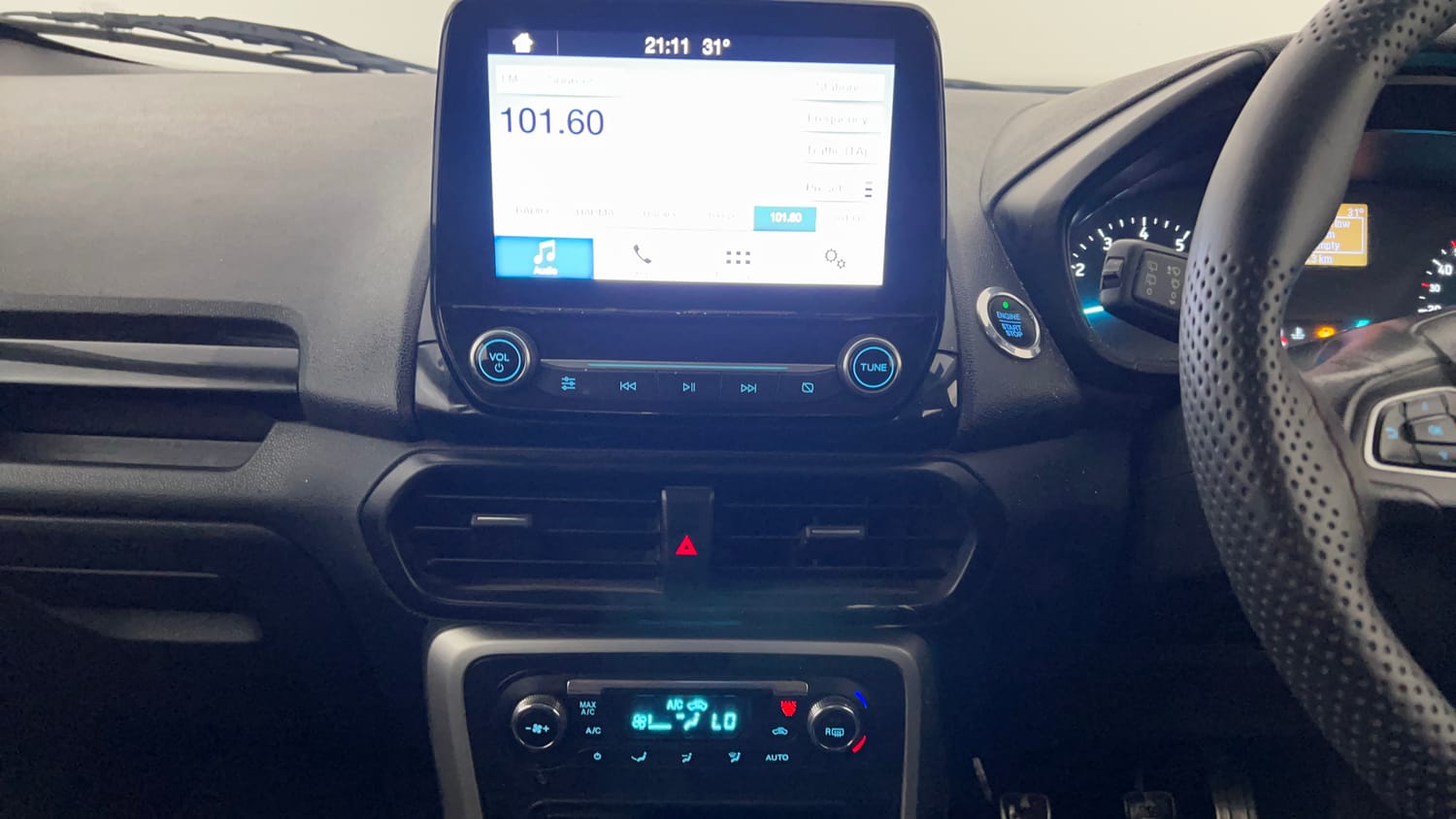 Used 2017 Ford EcoSport Titanium 1.5L Ti-VCT Petrol Manual interior MUSIC SYSTEM & AC CONTROL VIEW