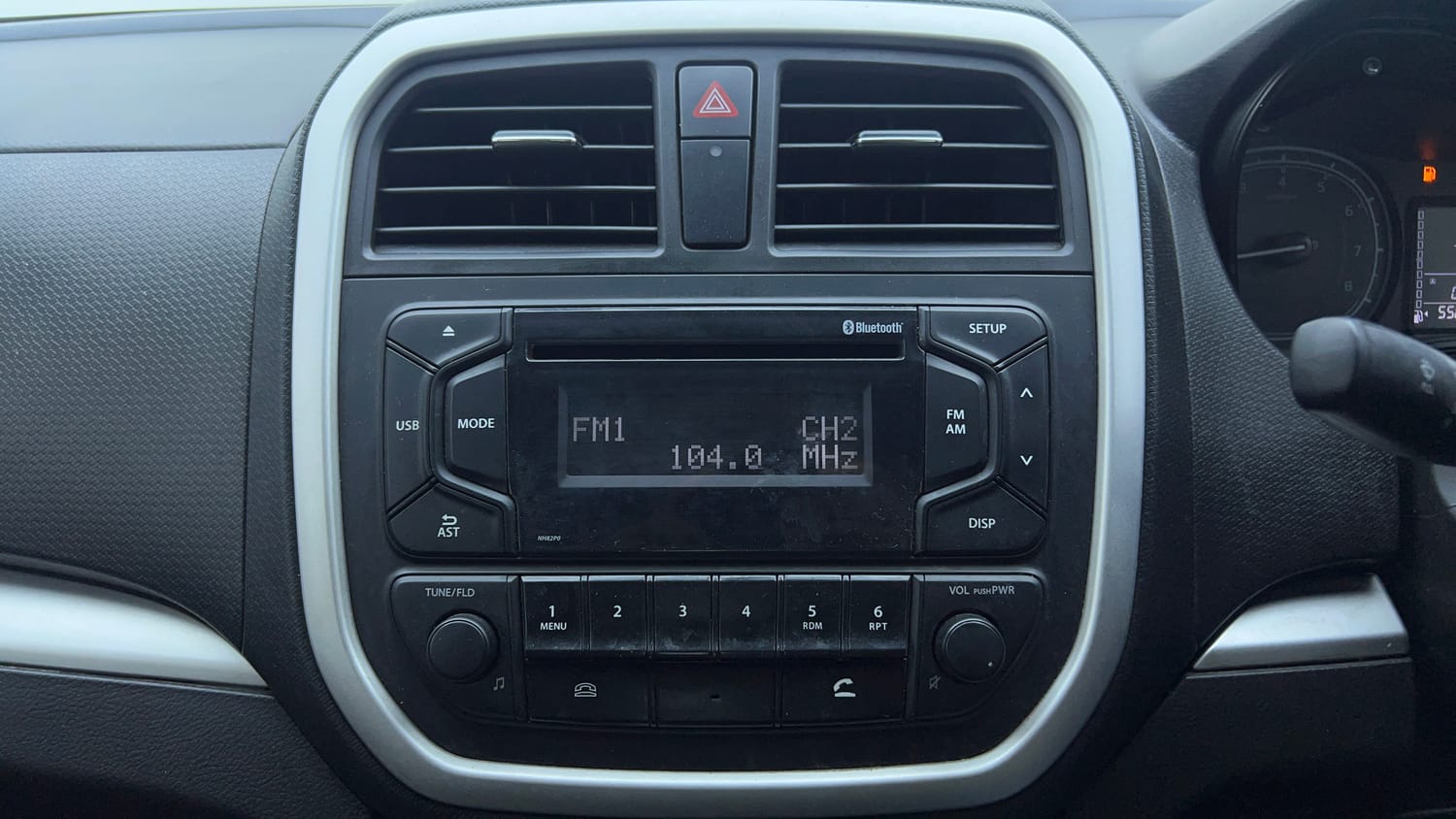 Used 2021 maruti-suzuki Vitara Brezza LXi Petrol Manual top_features Integrated (in-dash) music system