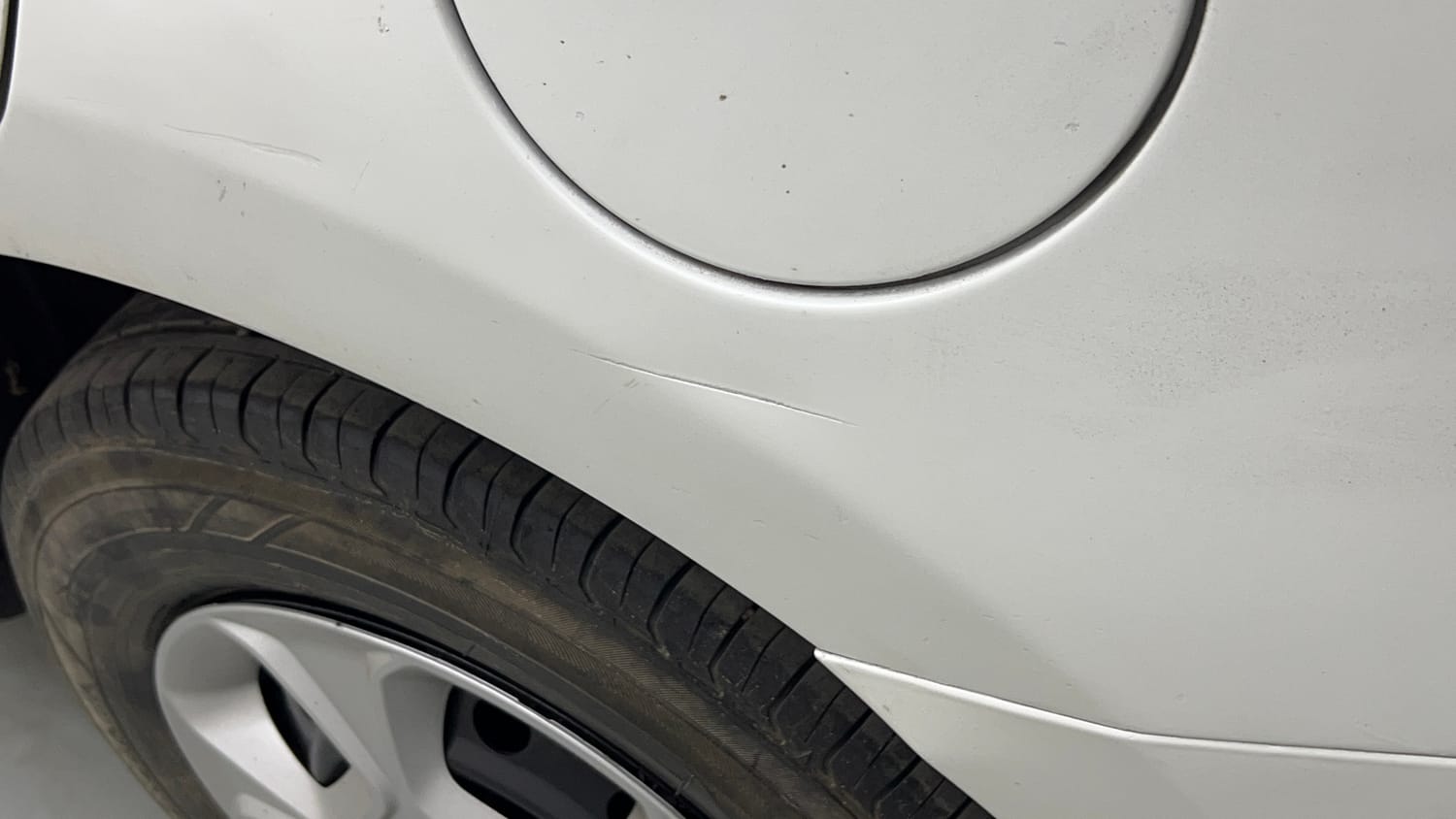 Used 2017 Maruti Suzuki Dzire VXi Petrol Manual dents MINOR SCRATCH