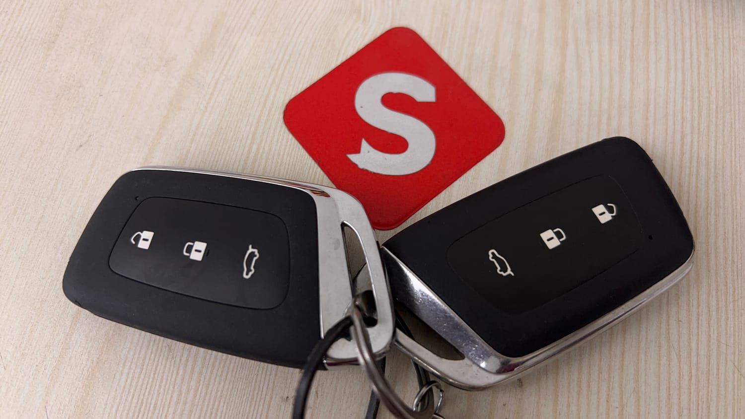 Used 2022 MG Motors Hector Plus Sharp 1.5 Petrol Turbo CVT 6-STR Petrol Automatic extra CAR KEY VIEW