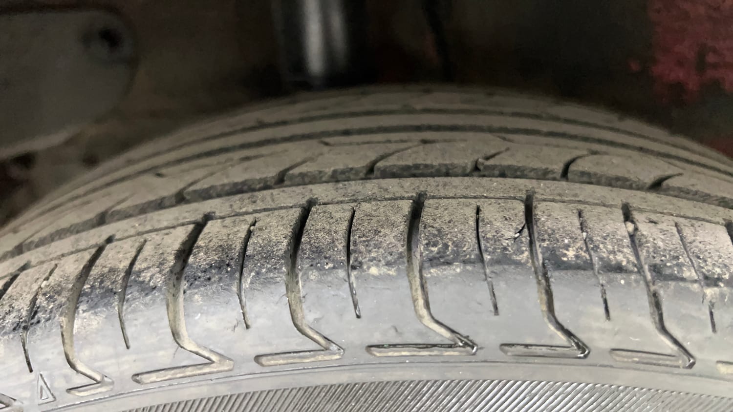 Used 2014 Tata Zest XMS Petrol Petrol Manual tyres RIGHT REAR TYRE TREAD VIEW