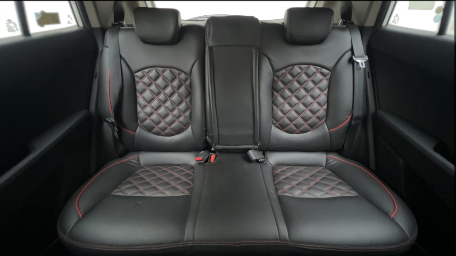 Used 2019 Hyundai Creta SX 1.6 AT CRDi Diesel Automatic interior REAR SEAT CONDITION VIEW