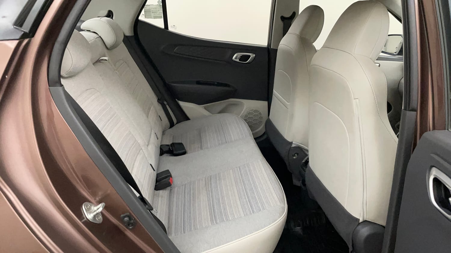 Used 2022 Hyundai Aura SX Plus 1.2 AMT Petrol Petrol Automatic interior RIGHT SIDE REAR DOOR CABIN VIEW