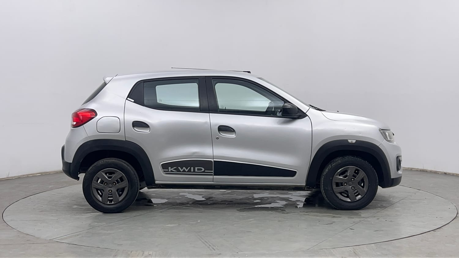 Used 2020 Renault Kwid RXT (O) 1.0 SCE Edition Petrol Manual exterior RIGHT SIDE VIEW
