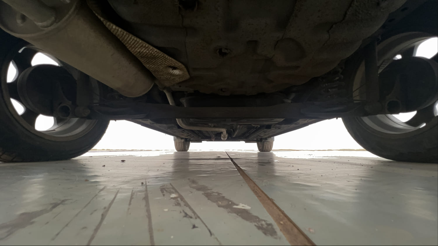 Used 2021 Nissan Magnite XV Petrol Manual extra REAR UNDERBODY VIEW (TAKEN FROM REAR)