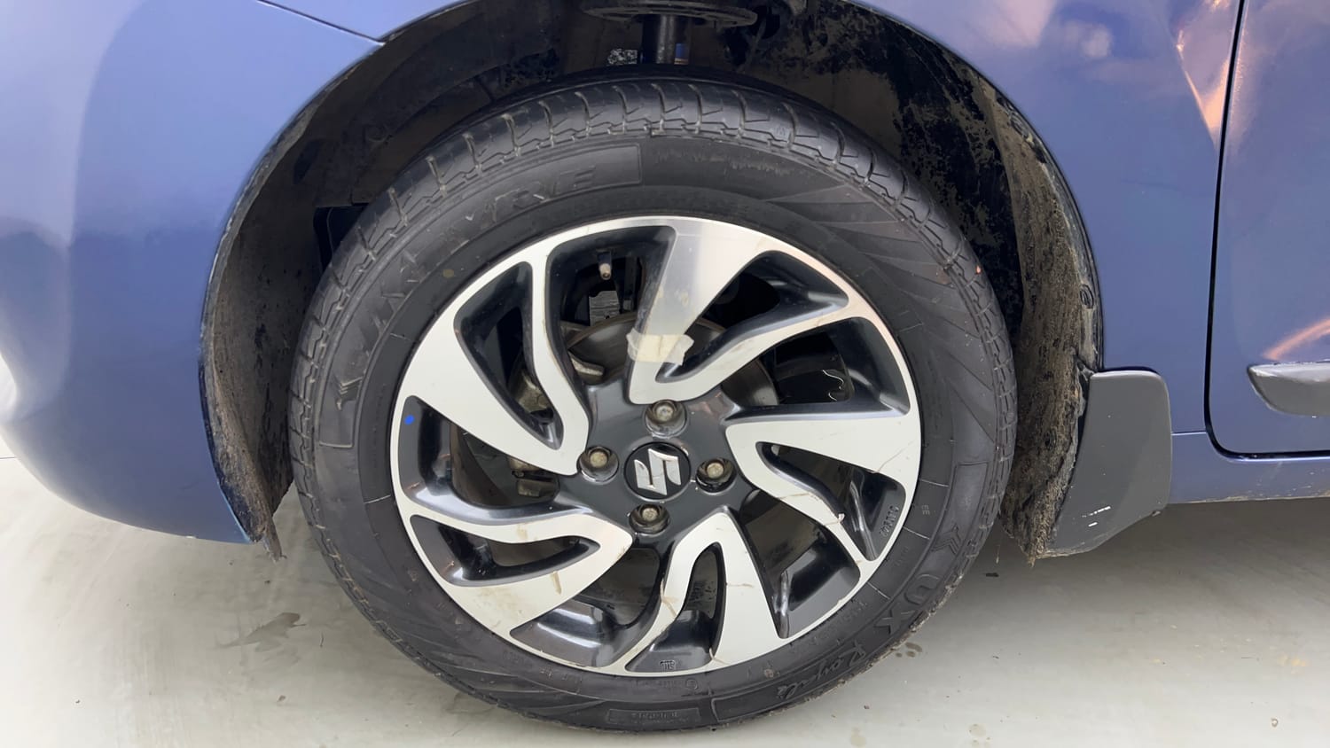 Used 2019 Maruti Suzuki Baleno Zeta Petrol Manual tyres LEFT FRONT TYRE RIM VIEW