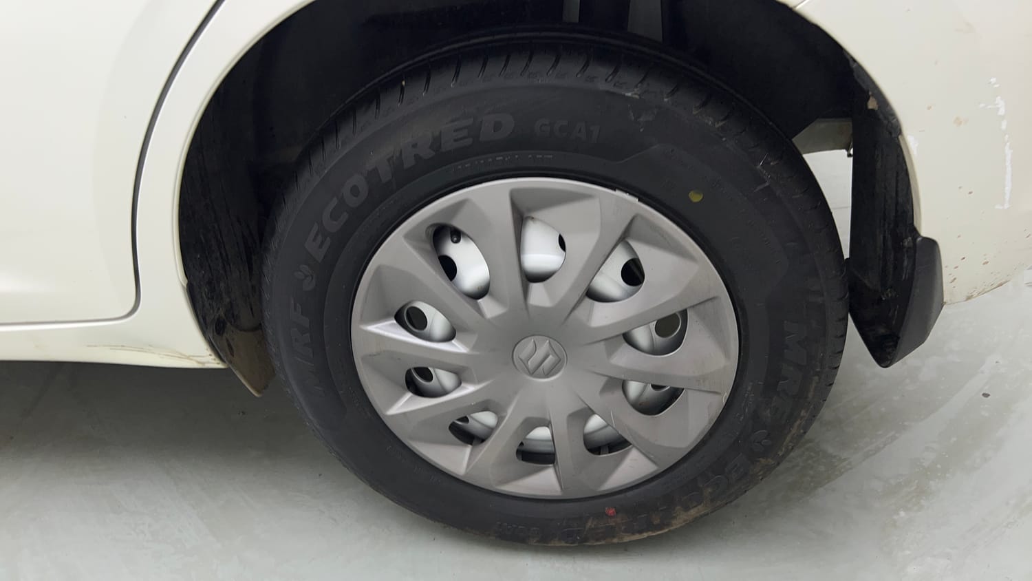 Used 2025 Maruti Suzuki Swift LXi Petrol Manual tyres LEFT REAR TYRE RIM VIEW