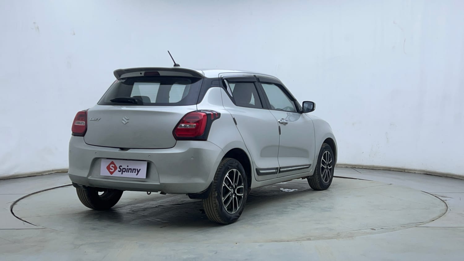 Used 2023 Maruti Suzuki Swift ZXi Plus AMT Petrol Automatic exterior RIGHT REAR CORNER VIEW
