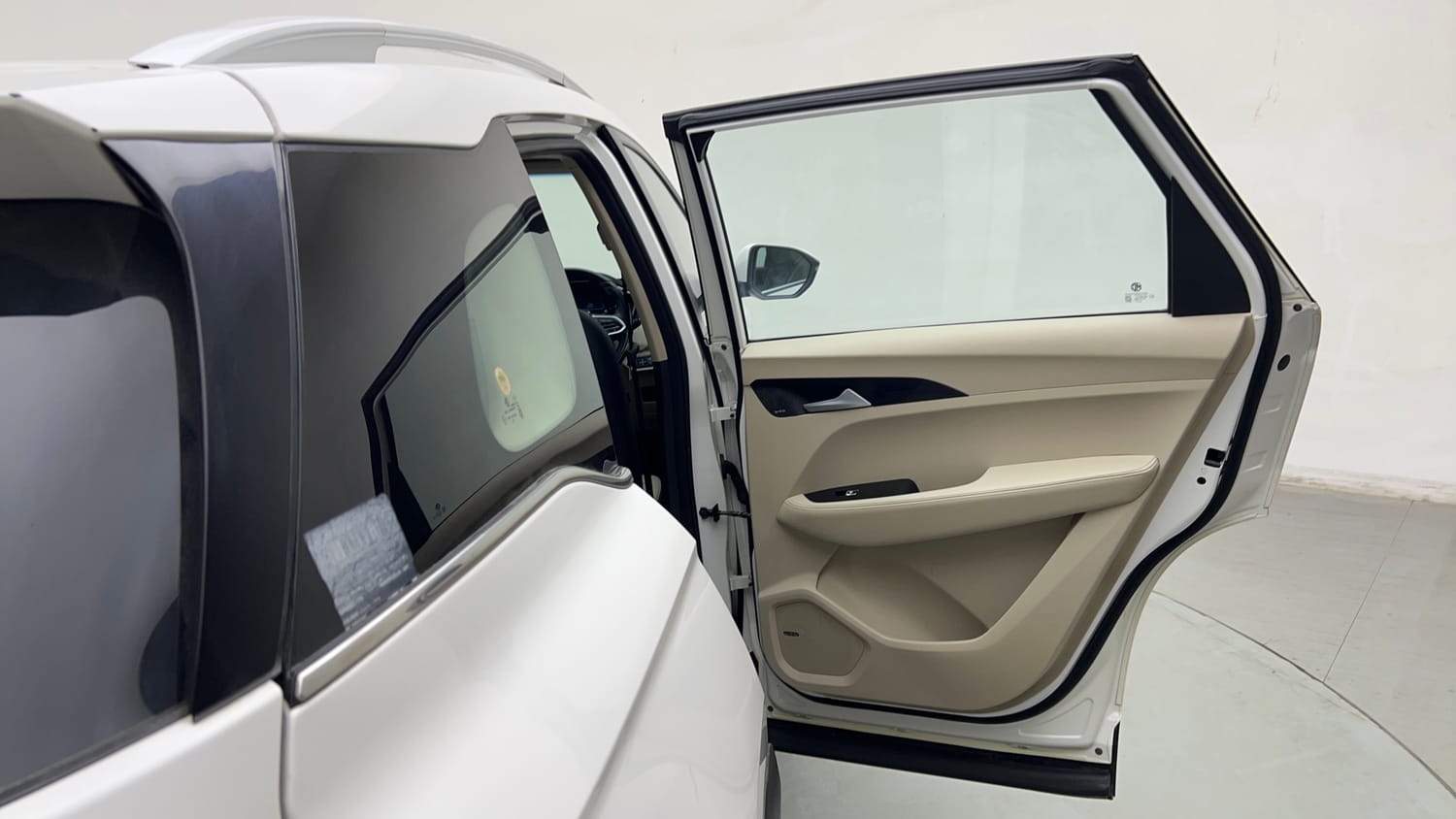 Used 2022 MG Motors Hector Sharp 1.5 Petrol Turbo Hybrid MT Hybrid Manual interior RIGHT REAR DOOR OPEN VIEW