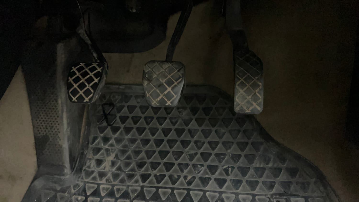 Used 2016 Volkswagen Polo Highline1.5L (D) Diesel Manual interior PEDALS VIEW