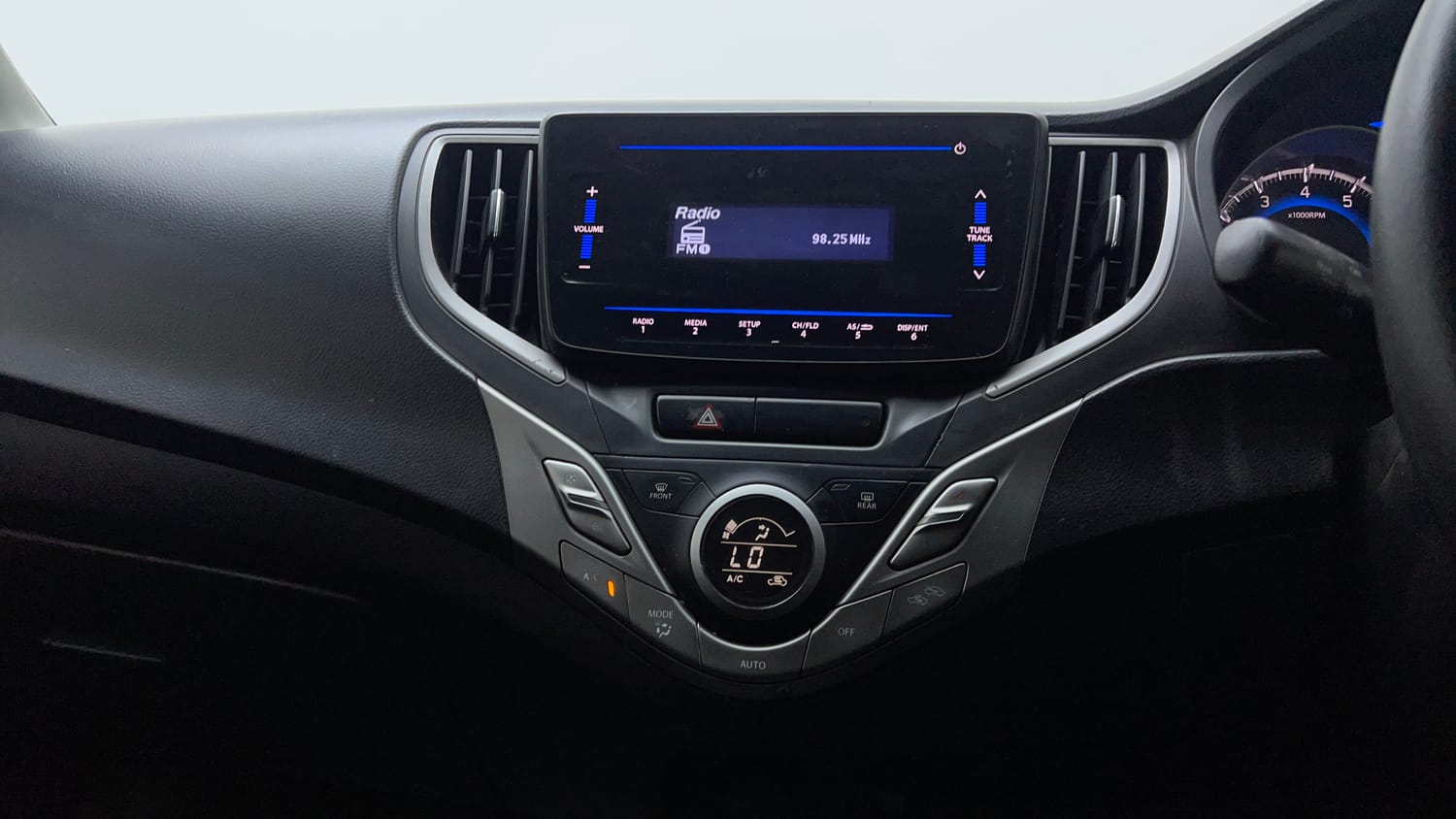 Used 2021 Maruti Suzuki Baleno Delta Petrol+CNG (Outside Fitted) Cng Manual interior MUSIC SYSTEM & AC CONTROL VIEW