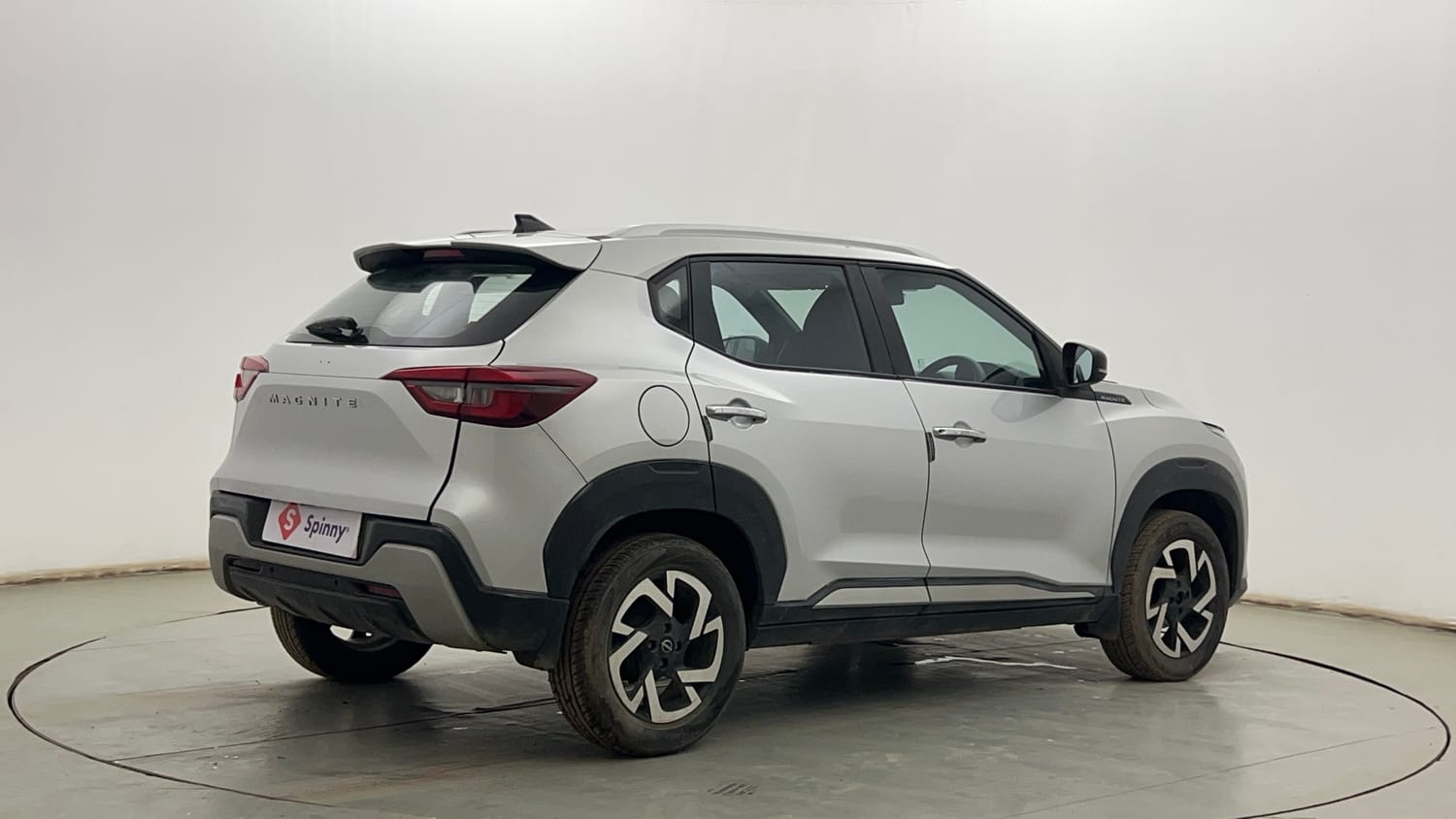 Used 2021 Nissan Magnite XV Petrol Manual exterior RIGHT REAR CORNER VIEW