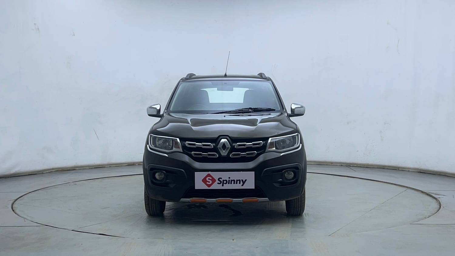 Used 2018 Renault Kwid CLIMBER 1.0 AMT Petrol Automatic exterior FRONT VIEW