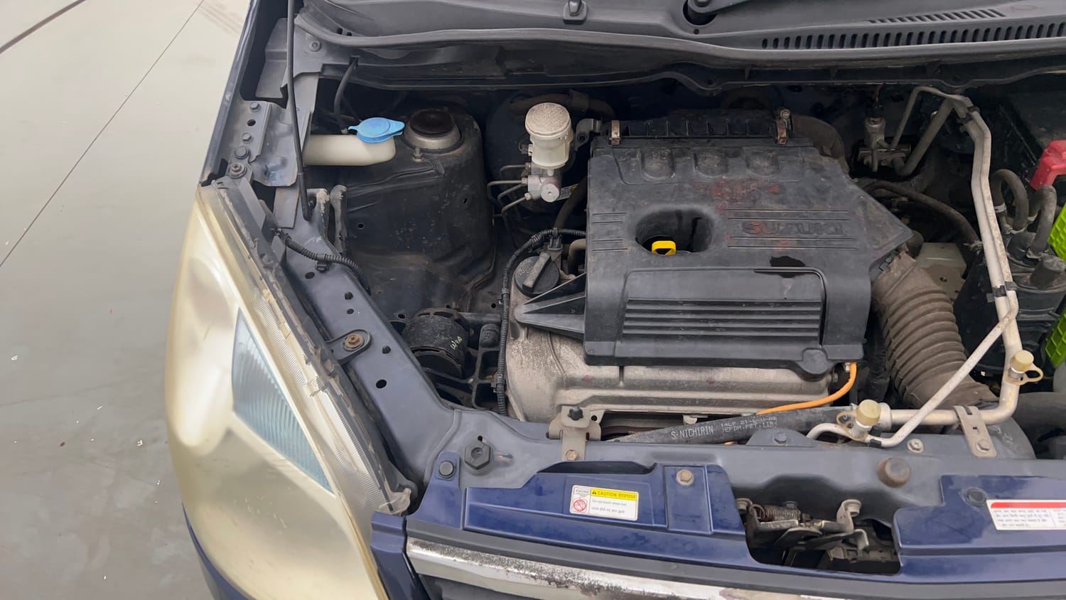 Used 2018 Maruti Suzuki Wagon R 1.0 VXI AMT Petrol Automatic engine ENGINE RIGHT SIDE VIEW