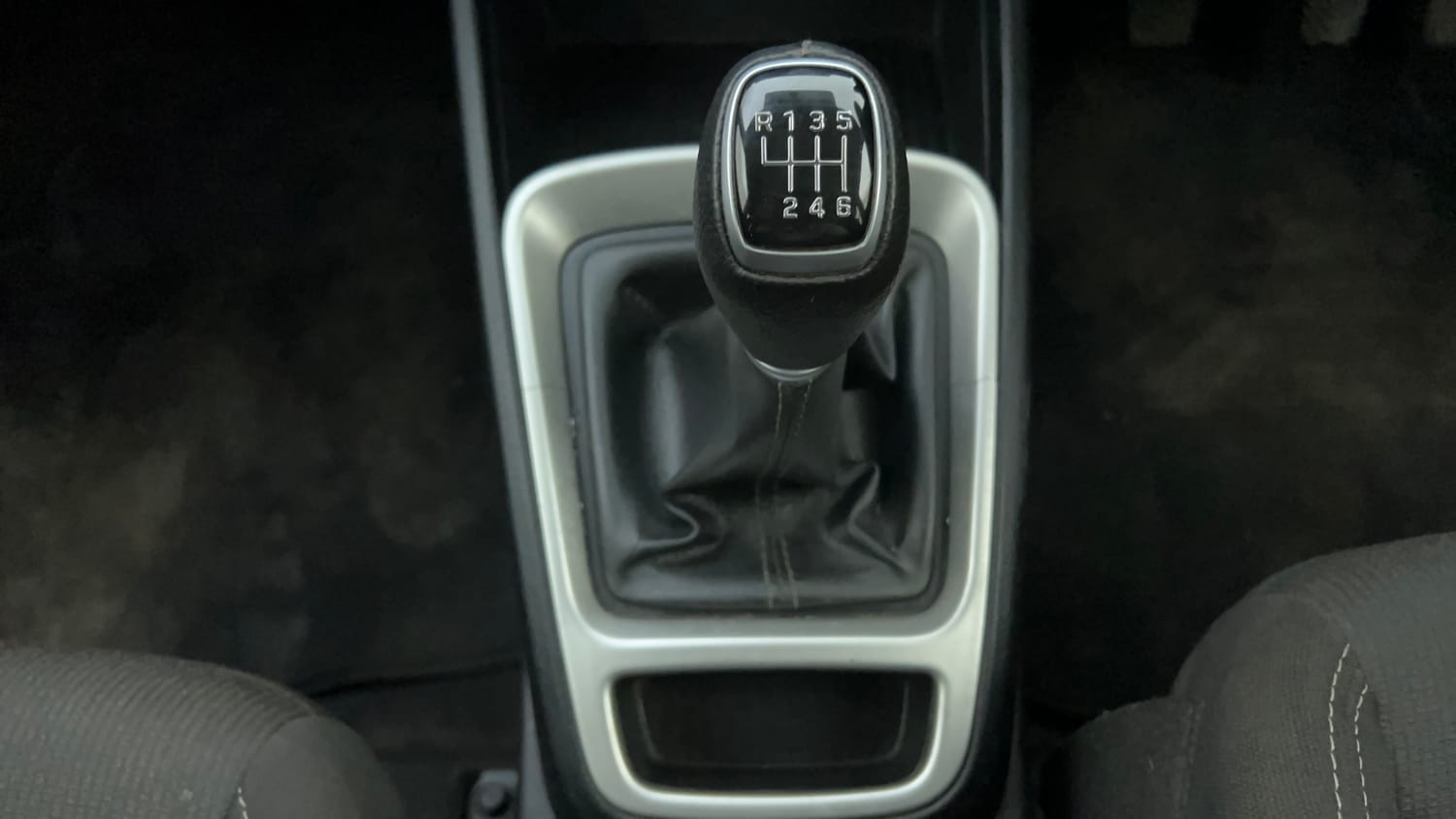 Used 2019 hyundai Venue SX 1.0 Turbo Petrol Petrol Manual interior GEAR  KNOB VIEW