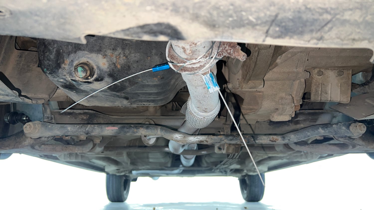 Used 2019 Tata Tiago Revotron XZA Petrol Automatic extra FRONT LEFT UNDERBODY VIEW