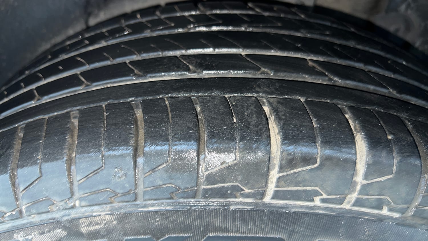 Used 2021 kia Seltos HTX IVT 1.5 Petrol Automatic tyres LEFT REAR TYRE TREAD VIEW