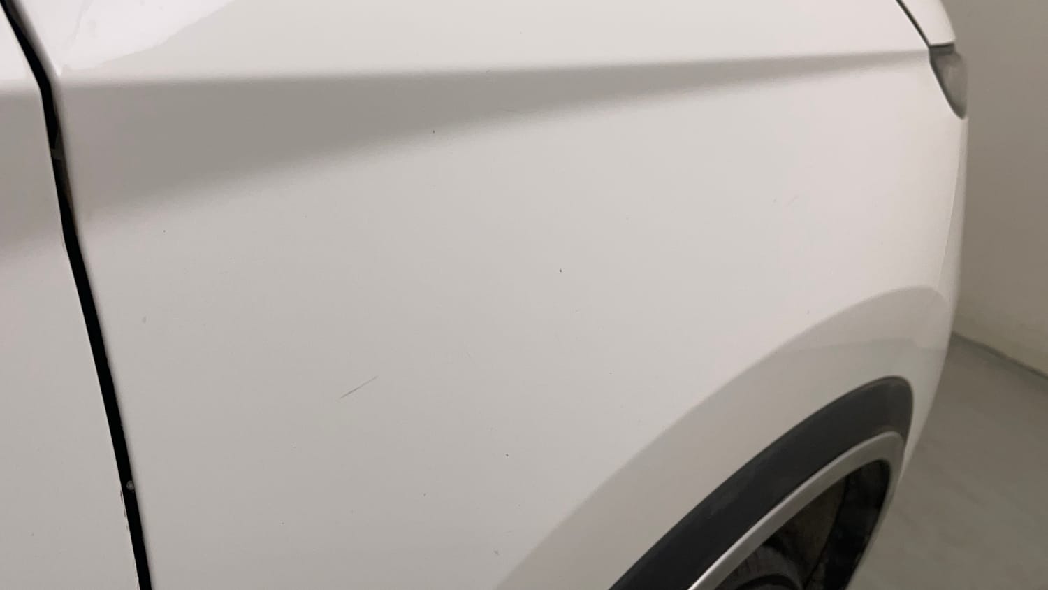 Used 2023 MG Motors Hector Plus Sharp 1.5 Petrol Turbo CVT 6-STR Petrol Automatic dents MINOR DENT