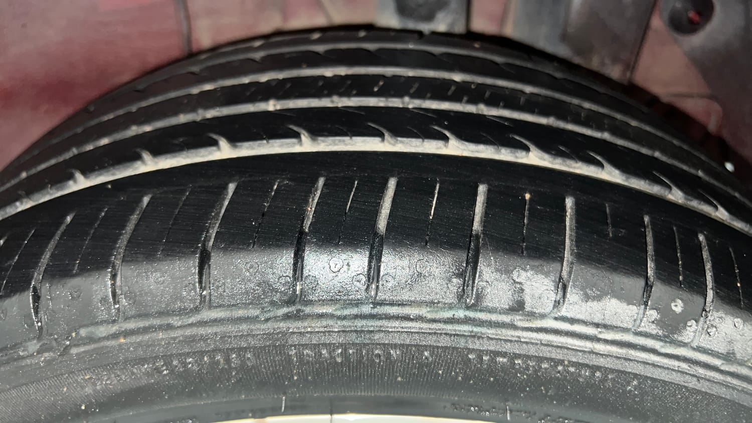 Used 2017 Hyundai Elite i20 Asta 1.2 Petrol Manual tyres LEFT REAR TYRE TREAD VIEW