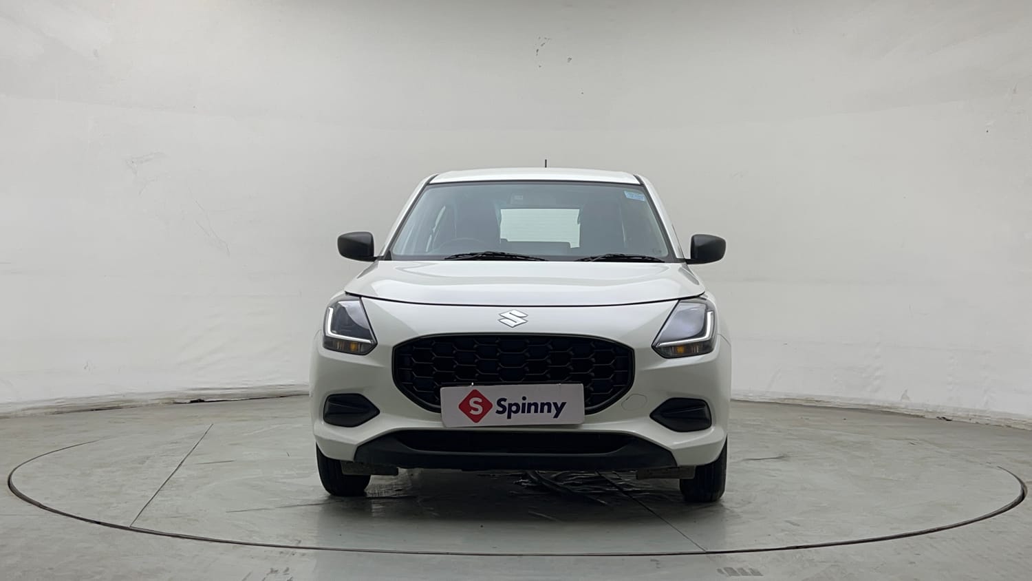 Used 2025 Maruti Suzuki Swift LXi Petrol Manual exterior FRONT VIEW
