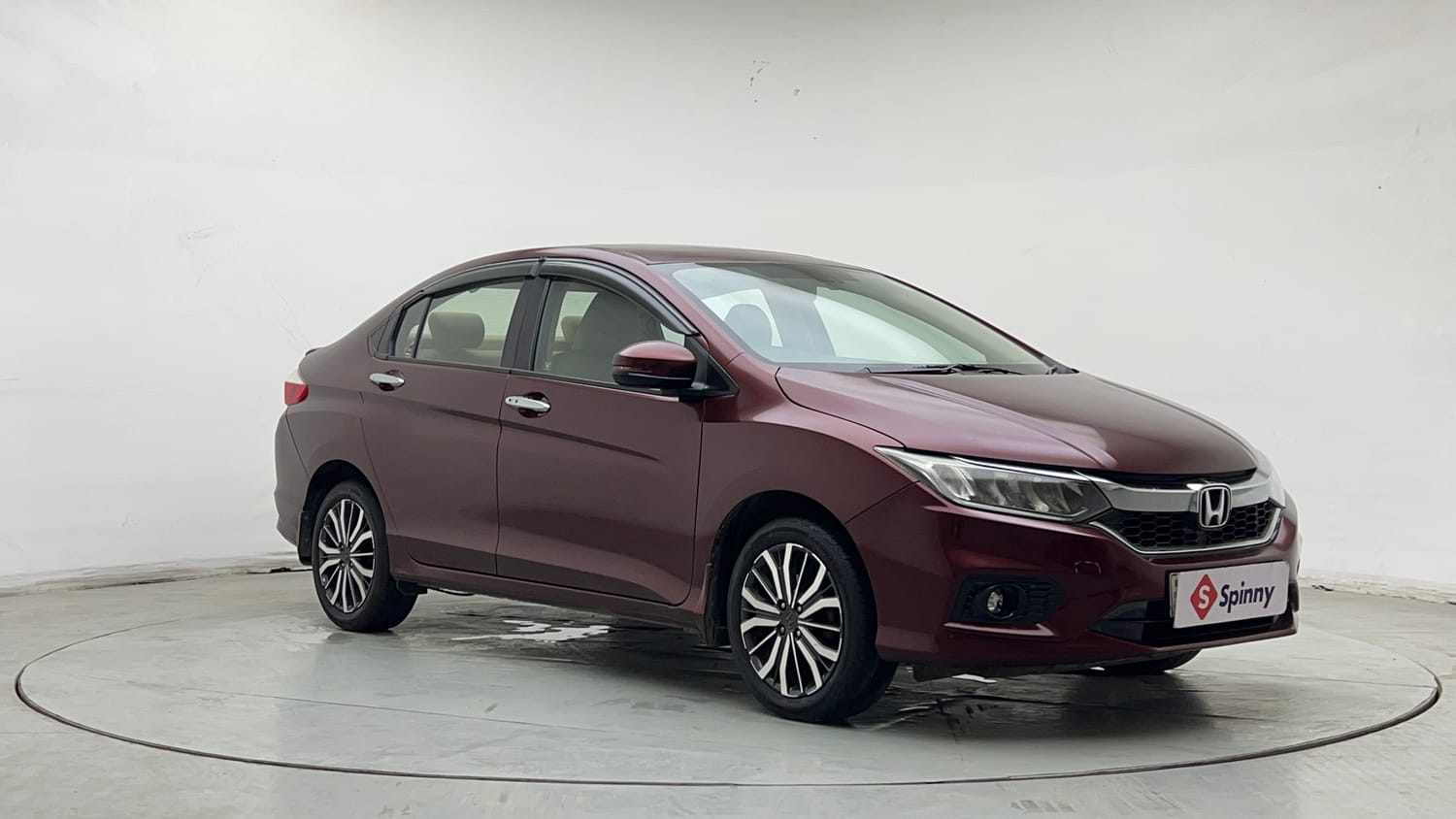 Used 2017 Honda City ZX CVT Petrol Petrol Automatic exterior RIGHT FRONT CORNER VIEW